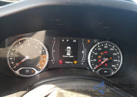 2021 Jeep Renegade Sport z USA, uszkodzony, nr VIN ZACNJDAB7MPN09803